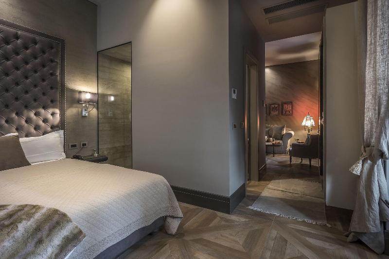 טריאסטה Forvm Boutique Hotel מראה חיצוני תמונה